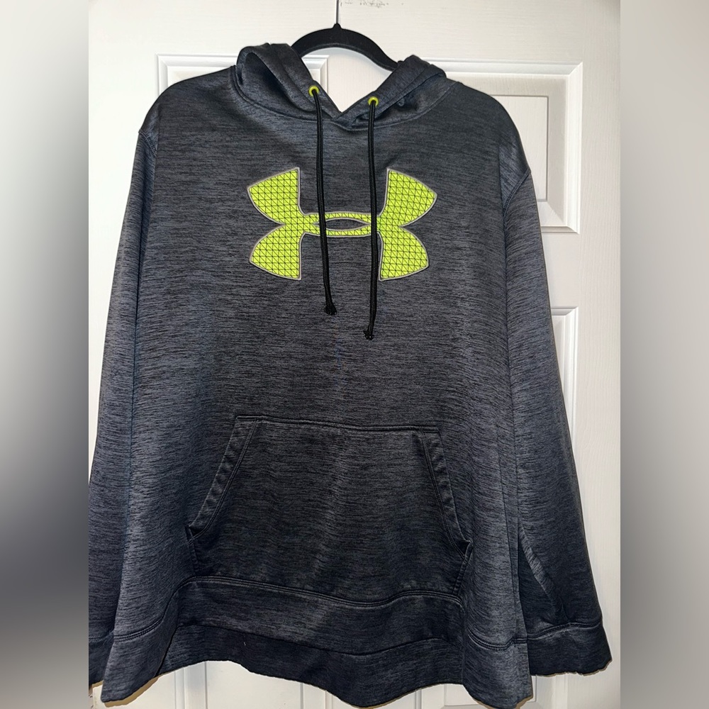 Under Armour sweatshirt